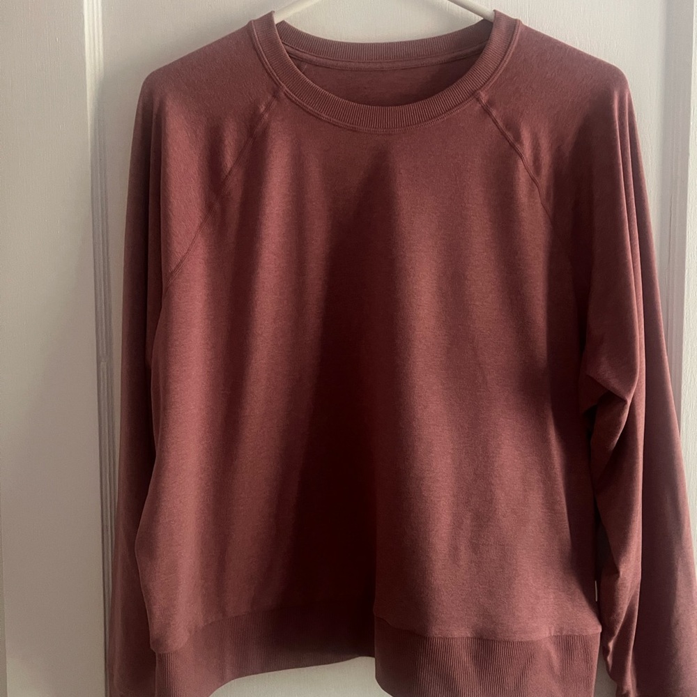 Vuori Women's Halo Crew Maroon Sweatshirt